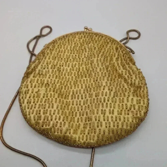 Handmade Beaded Oval purse with Metal Strap yellow/gold - Picture 3 of 8
